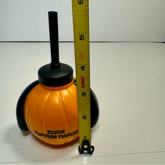 Disney Epcot 2023 Pumpkin Pursuit Pluto Sipper Cup New. Detachable top - Picture 7 of 8